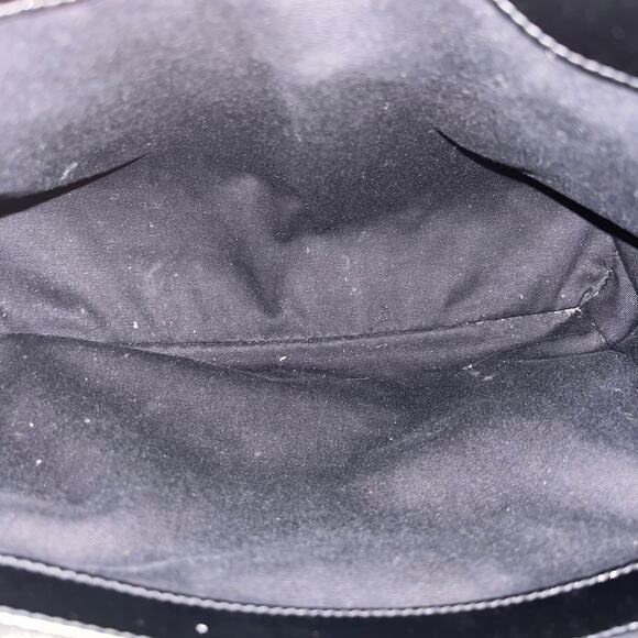 SAINT LAURENT Loulou Medium Black Patent Y Quilted Monogram Chain Shoulder Bag - Picture 8 of 16